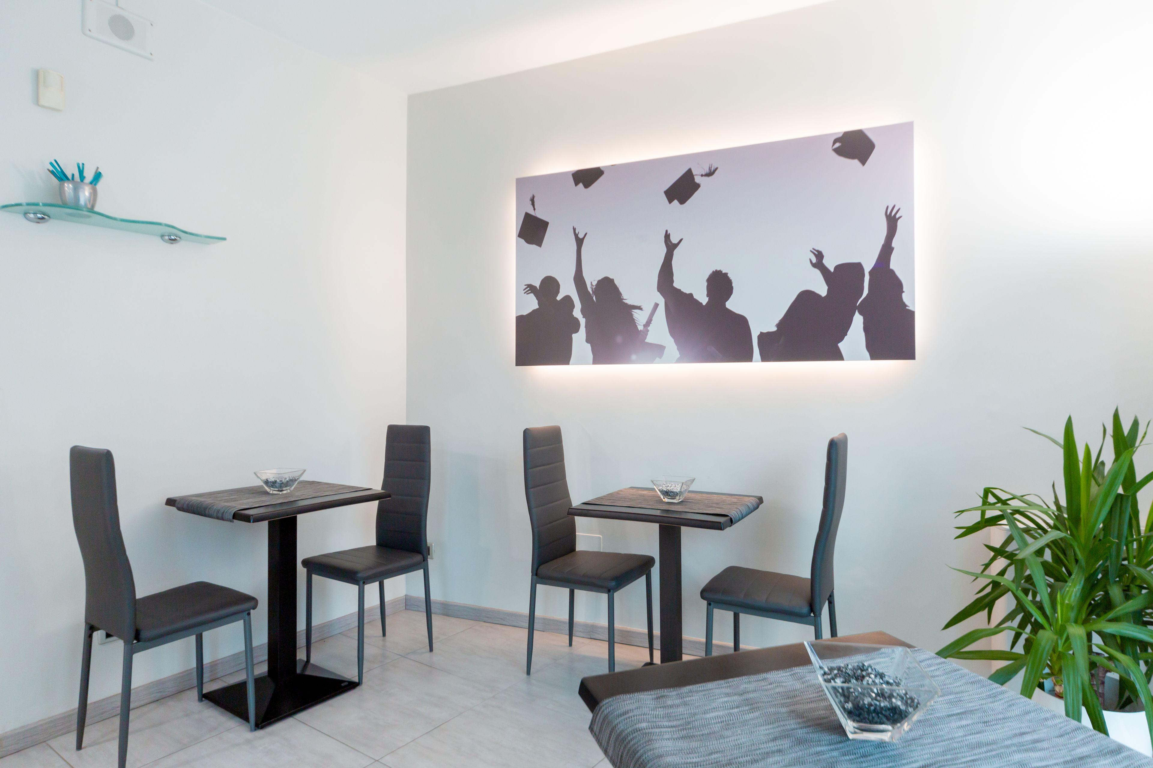 Hotel University — Zdjęcia 1